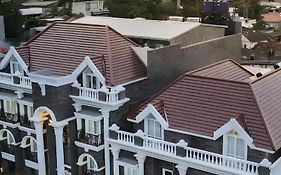 S&F Residence Kemang Jakarta